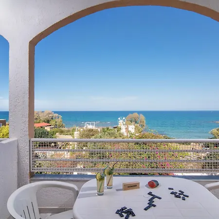 Iliostasi Beach Apartments Hersonissos  Esterno foto