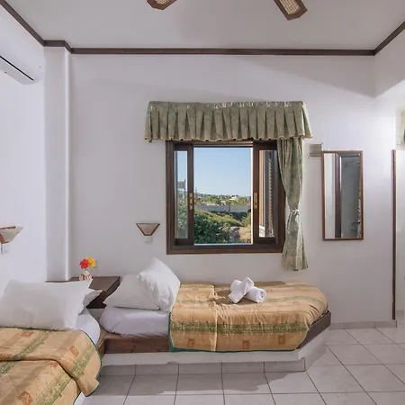 Iliostasi Beach Apartments Hersonissos  Esterno foto