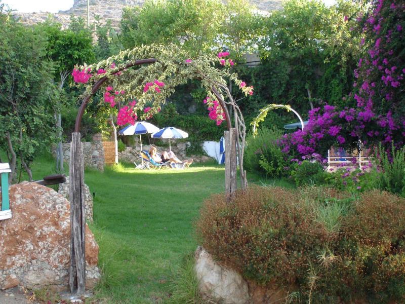Apartment Iliostasi *